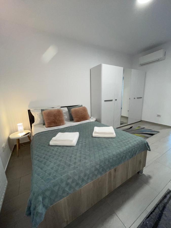 Studio Apartment Palas Mall Yaş Dış mekan fotoğraf